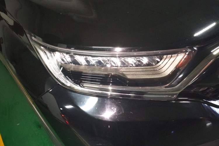 Used Honda CR-V 2021 240TURBO CVT 2WD Black Jazz Edition Right Front Headlight