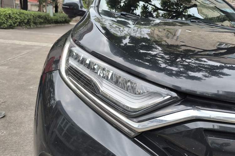 Used Honda CR-V 2021 240TURBO CVT 2WD Fashion Edition Right Front Headlight