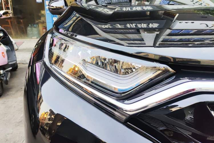 Used Honda CR-V 2021 240TURBO CVT 2WD Comfort Version Right Front Headlight