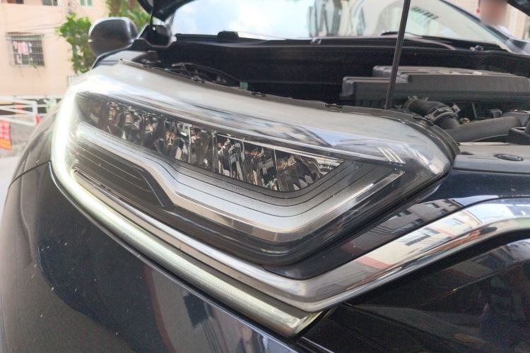 Used Honda CR-V 2021 240TURBO CVT 2WD Comfort Version Right Front Headlight