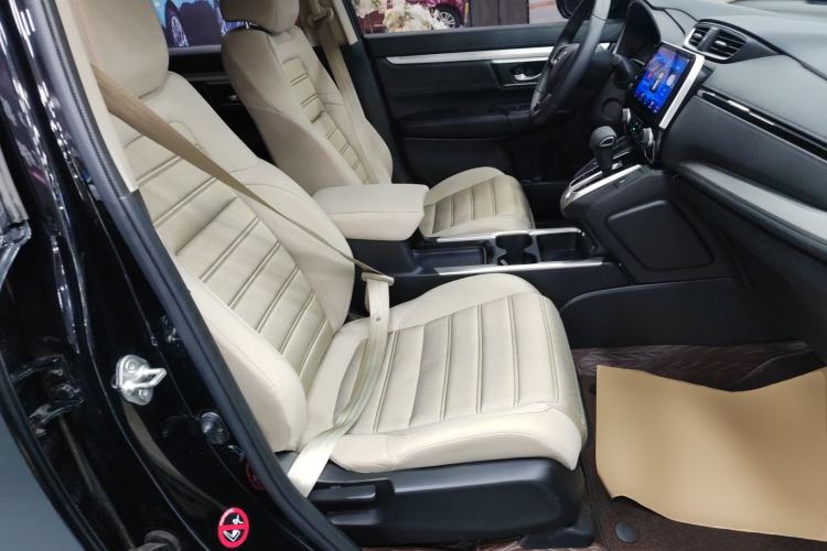 Used Honda CR-V 2021 240TURBO CVT 2WD Comfort Version Right Front Seat