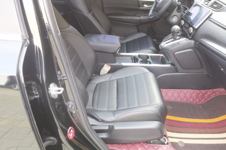 Used Honda CR-V 2021 240TURBO CVT 2WD Comfort Version Right Front Seat