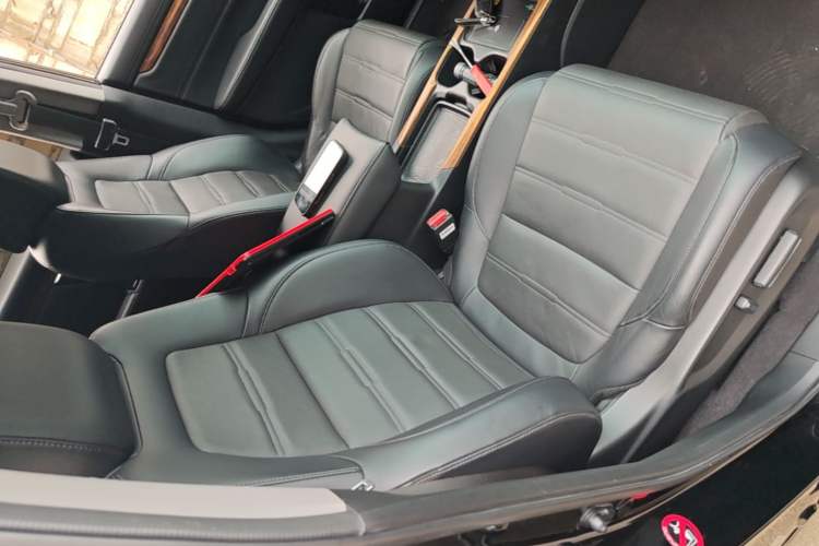 Used Honda CR-V 2021 240TURBO CVT 2WD Fashion Edition Right Front Seat