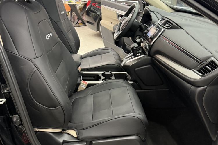 Used Honda CR-V 2021 240TURBO CVT 2WD Comfort Version Right Front Seat