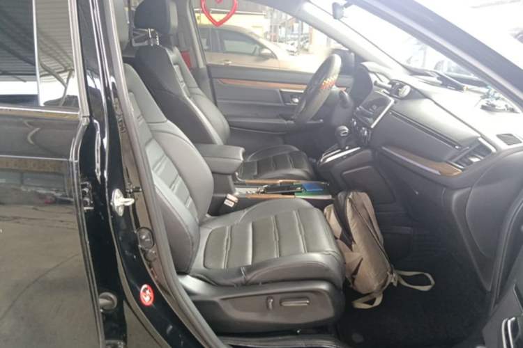Used Honda CR-V 2021 240TURBO CVT 2WD Fashion Edition Right Front Seat