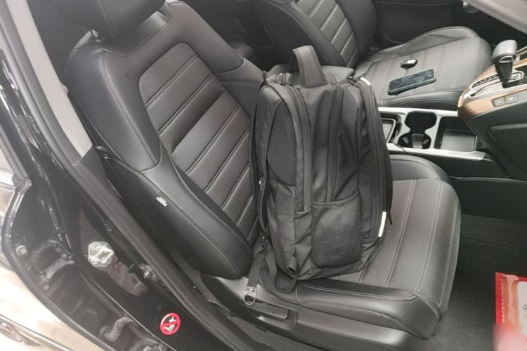 Used Honda CR-V 2021 240TURBO CVT Two-Wheel Drive Urban Edition Right Front Seat
