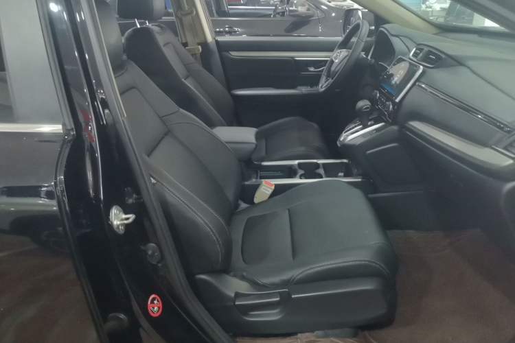 Used Honda CR-V 2021 240TURBO CVT 2WD Comfort Version Right Front Seat