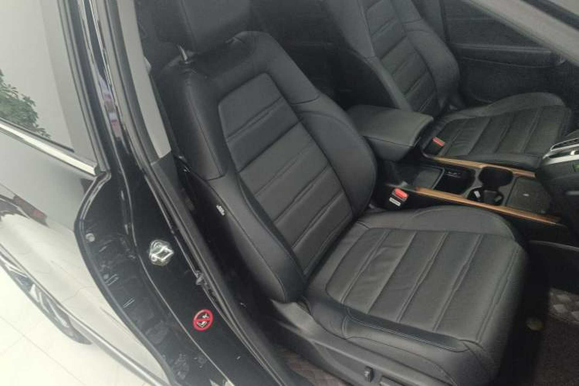 Used Honda CR-V 2021 240TURBO CVT 2WD Fashion Edition Right Front Seat