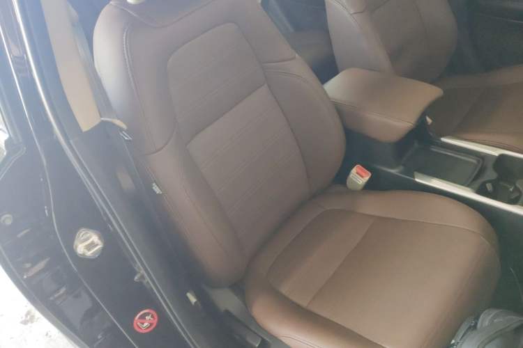 Used Honda CR-V 2021 240TURBO CVT 2WD Comfort Version Right Front Seat