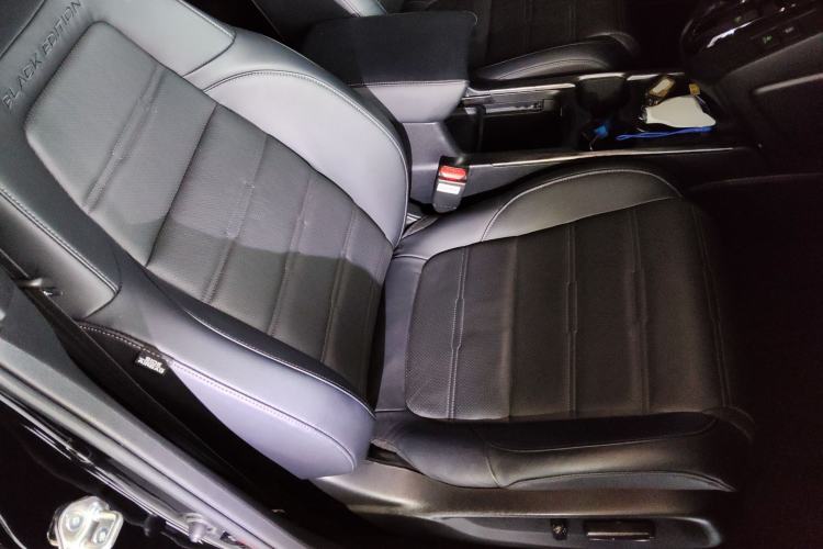 Used Honda CR-V 2021 240TURBO CVT 2WD Black Jazz Edition Right Front Seat