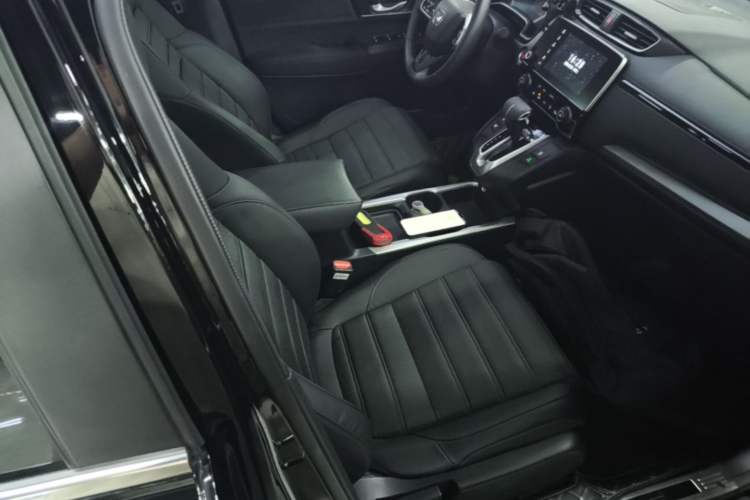 Used Honda CR-V 2021 240TURBO CVT Two-Wheel Drive Urban Edition Right Front Seat