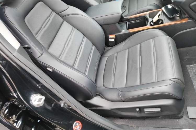 Used Honda CR-V 2021 240TURBO CVT 2WD Fashion Edition Right Front Seat