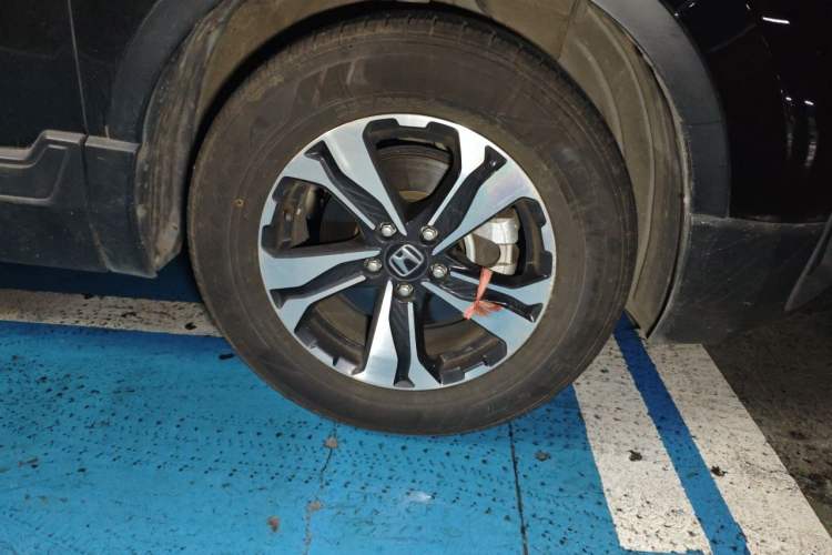 Used Honda CR-V 2021 240TURBO CVT 2WD Comfort Version Right Front Wheel Hub