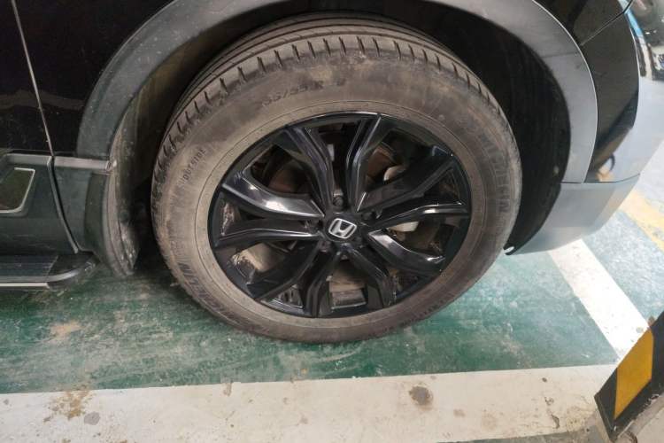 Used Honda CR-V 2021 240TURBO CVT 2WD Black Jazz Edition Right Front Wheel Hub