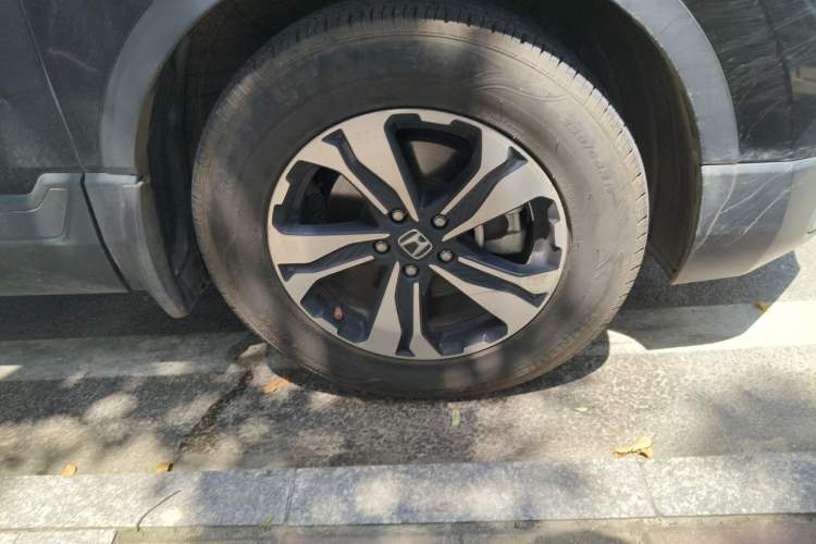 Used Honda CR-V 2021 240TURBO CVT 2WD Comfort Version Right Front Wheel Hub