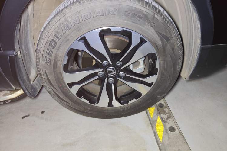 Used Honda CR-V 2021 240TURBO CVT 2WD Fashion Edition Right Front Wheel Hub