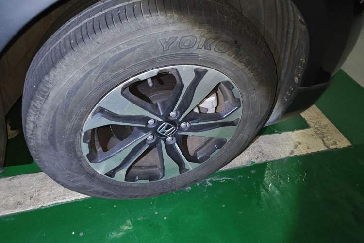 Used Honda CR-V 2021 240TURBO CVT 2WD Fashion Edition Right Front Wheel Hub