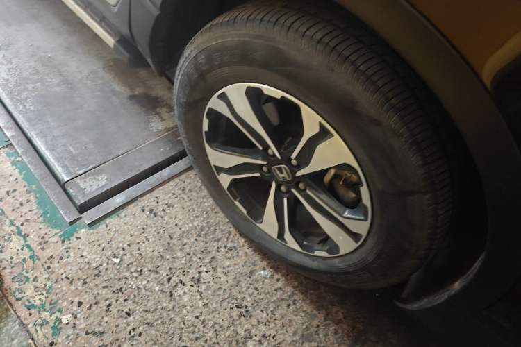 Used Honda CR-V 2021 240TURBO CVT 2WD Fashion Edition Right Front Wheel Hub