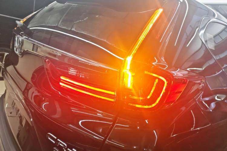 Used Honda CR-V 2021 240TURBO CVT 2WD Comfort Version Right Rear Taillight