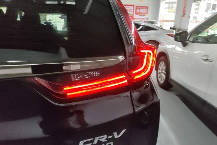 Used Honda CR-V 2021 240TURBO CVT 2WD Comfort Version Right Rear Taillight