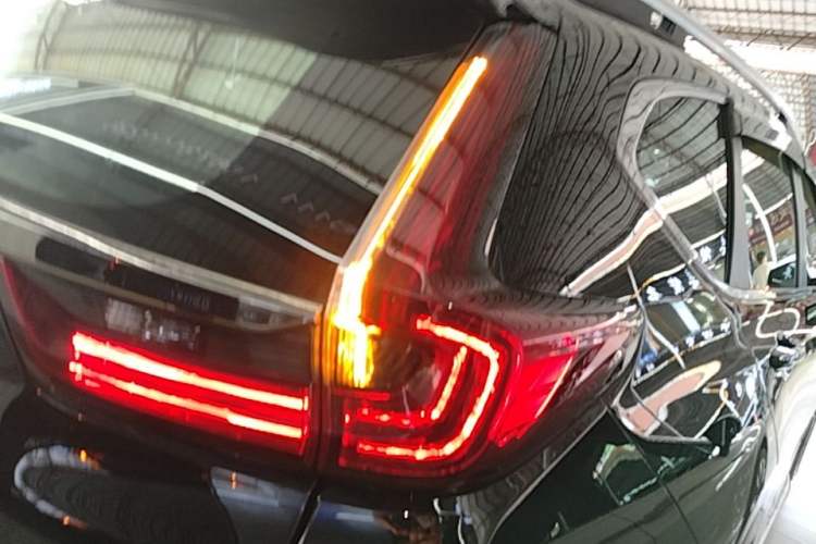 Used Honda CR-V 2021 240TURBO CVT 2WD Comfort Version Right Rear Taillight