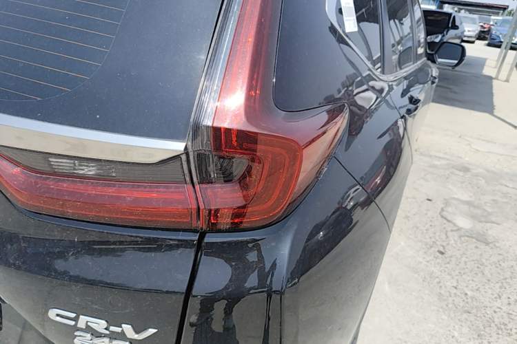 Used Honda CR-V 2021 240TURBO CVT 2WD Comfort Version Right Rear Taillight