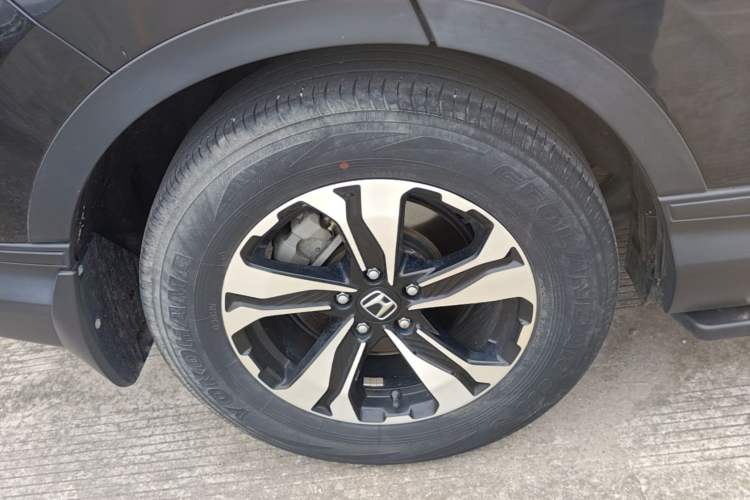 Used Honda CR-V 2021 240TURBO CVT 2WD Comfort Version Right Rear Wheel Hub