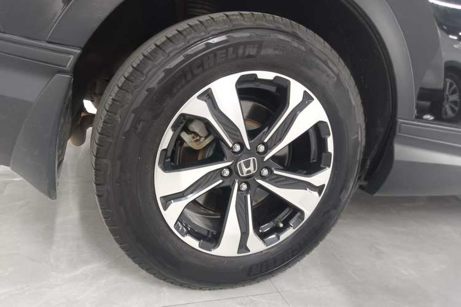 Used Honda CR-V 2021 240TURBO CVT 2WD Comfort Version Right Rear Wheel Hub