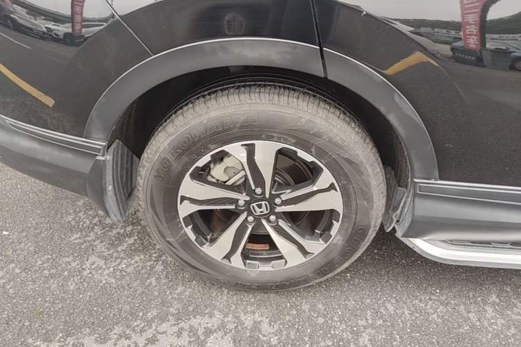 Used Honda CR-V 2021 240TURBO CVT 2WD Comfort Version Right Rear Wheel Hub