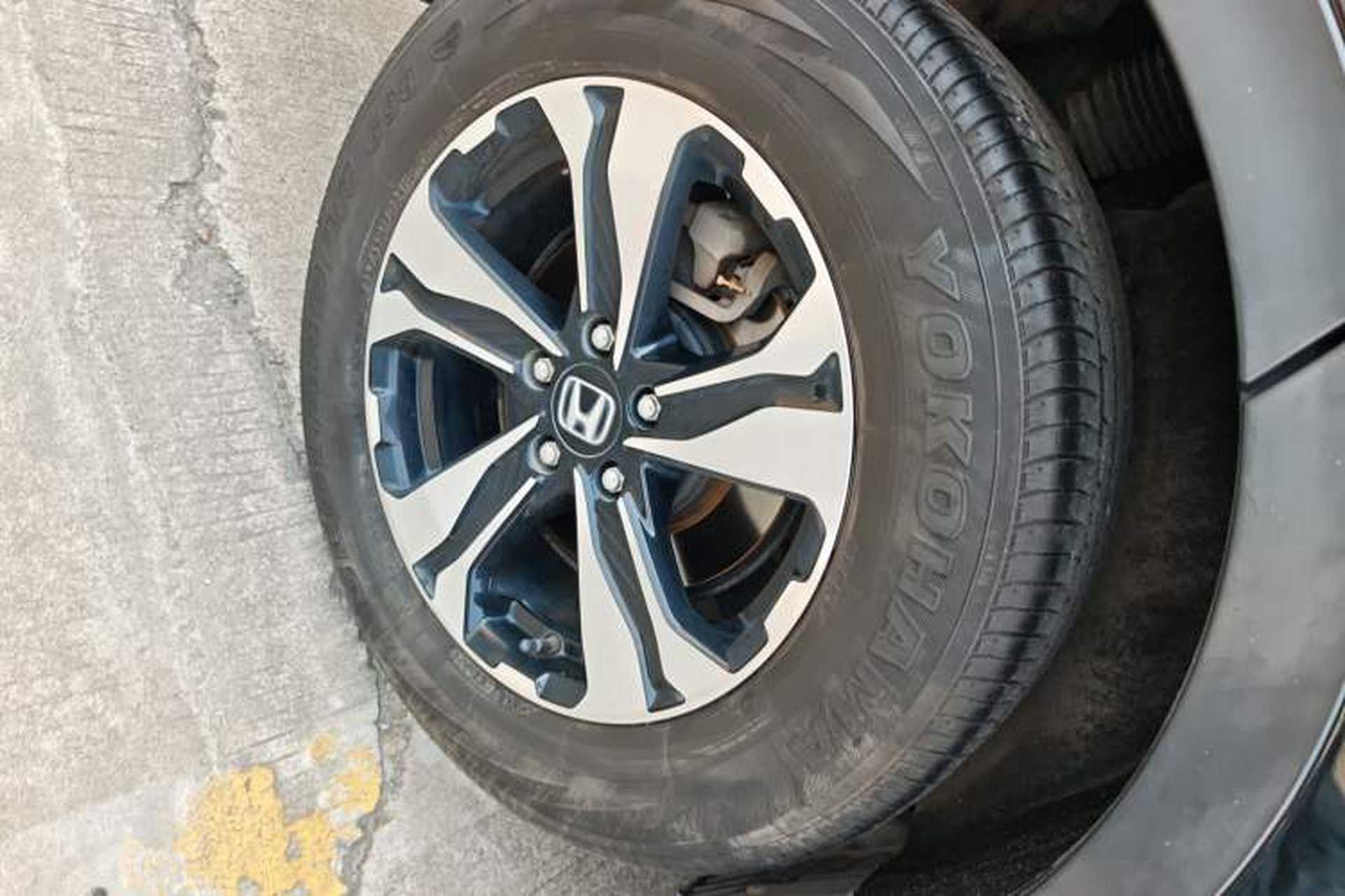 Used Honda CR-V 2021 240TURBO CVT 2WD Comfort Version Right Rear Wheel Hub