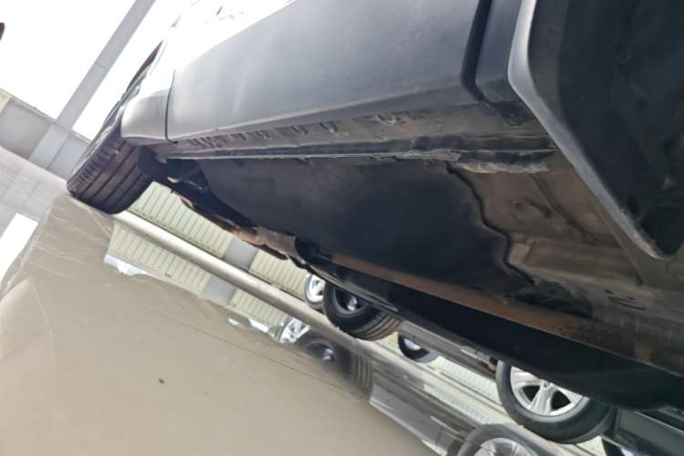 Used Honda CR-V 2021 240TURBO CVT 2WD Black Jazz Edition Right Side Sill