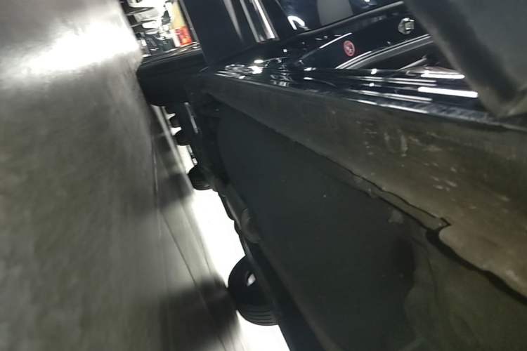 Used Honda CR-V 2021 240TURBO CVT 2WD Fashion Edition Right Side Sill