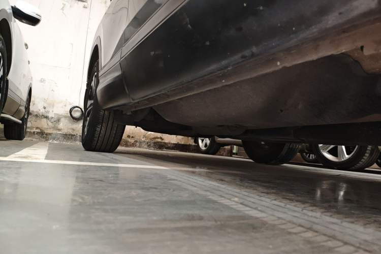 Used Honda CR-V 2021 240TURBO CVT 2WD Comfort Version Right Side Sill