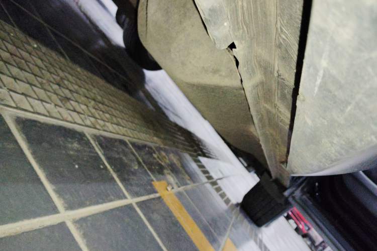 Used Honda CR-V 2021 240TURBO CVT 2WD Fashion Edition Right Side Sill