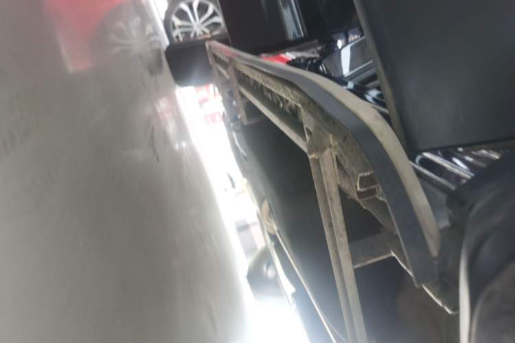 Used Honda CR-V 2021 240TURBO CVT 2WD Fashion Edition Right Side Sill