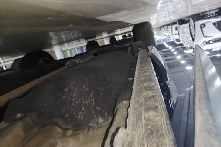 Used Honda CR-V 2021 240TURBO CVT 2WD Fashion Edition Right Side Sill