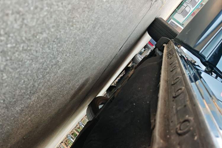 Used Honda CR-V 2021 240TURBO CVT 2WD Comfort Version Right Side Sill