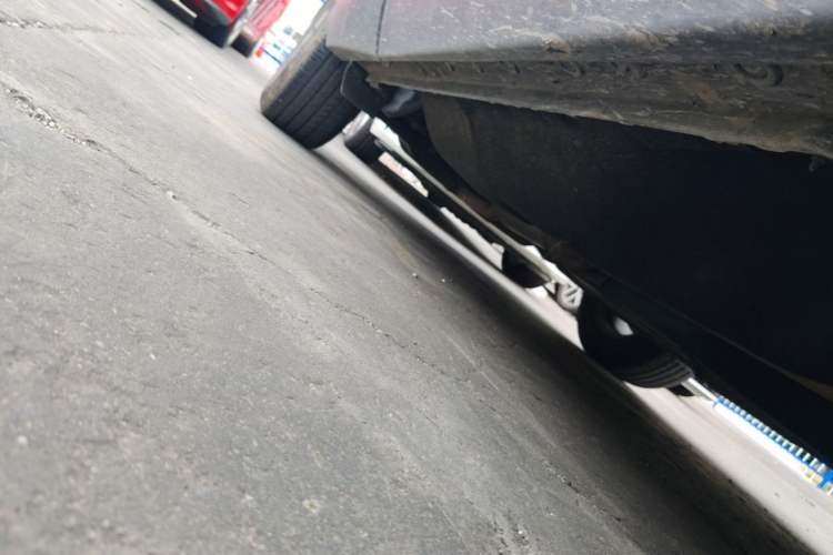 Used Honda CR-V 2021 240TURBO CVT 2WD Comfort Version Right Side Sill