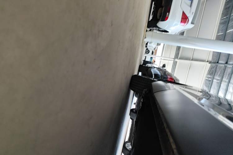 Used Honda CR-V 2021 240TURBO CVT 2WD Fashion Edition Right Side Sill