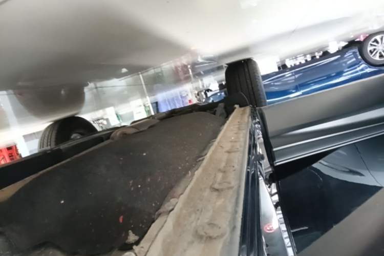 Used Honda CR-V 2021 240TURBO CVT Two-Wheel Drive Urban Edition Right Side Sill