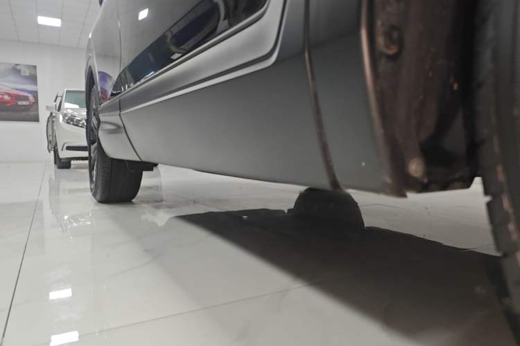 Used Honda CR-V 2021 240TURBO CVT Two-Wheel Drive Urban Edition Right Side Sill