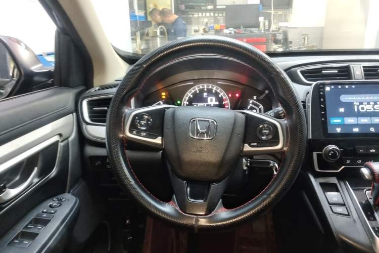 Used Honda CR-V 2021 240TURBO CVT 2WD Comfort Version Steering Wheel