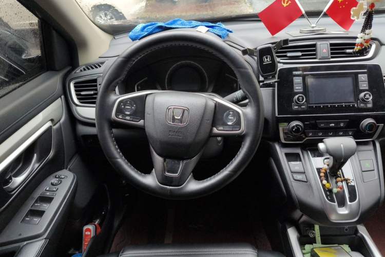 Used Honda CR-V 2021 240TURBO CVT 2WD Comfort Version Steering Wheel