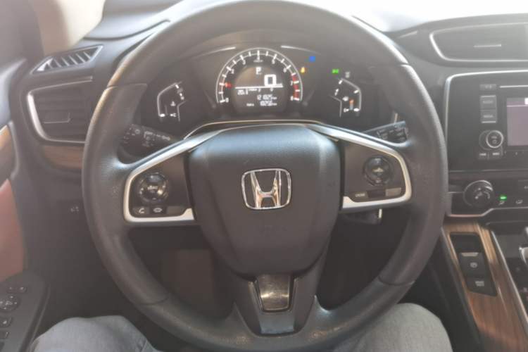 Used Honda CR-V 2021 240TURBO CVT 2WD Comfort Version Steering Wheel