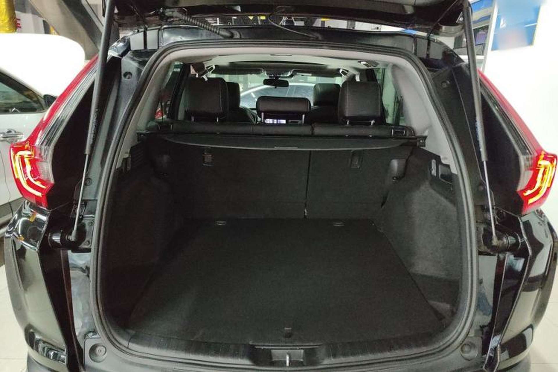 Used Honda CR-V 2021 Rui Hybrid 2.0L 2WD Pure Edition Trunk