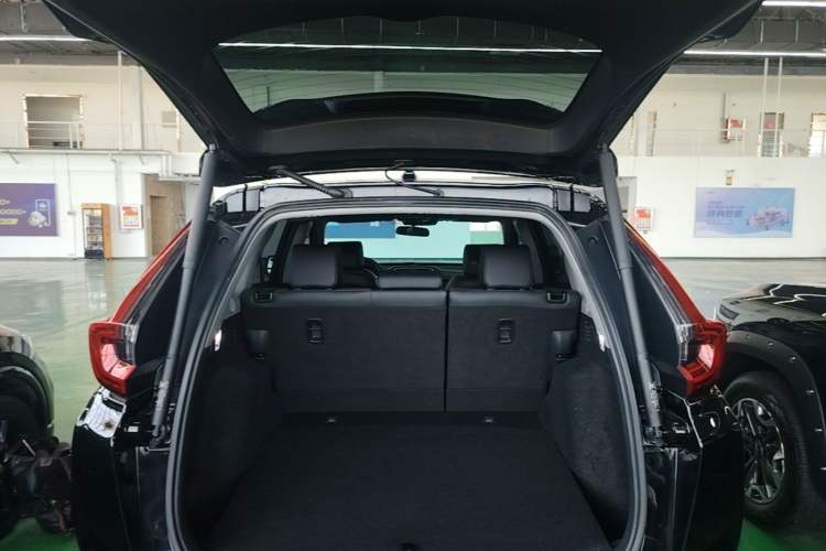 Used Honda CR-V 2021 240TURBO CVT Two-Wheel Drive Urban Edition Trunk