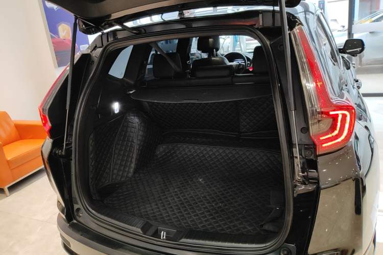 Used Honda CR-V 2021 240TURBO CVT 2WD Black Jazz Edition Trunk