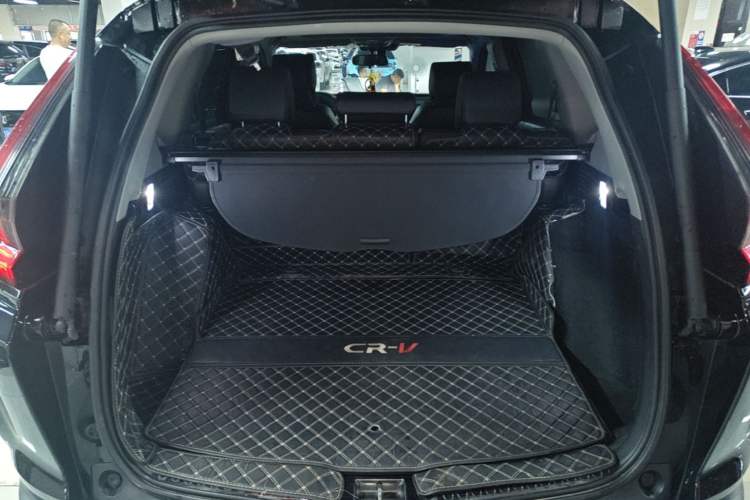 Used Honda CR-V 2021 240TURBO CVT Two-Wheel Drive Urban Edition Trunk