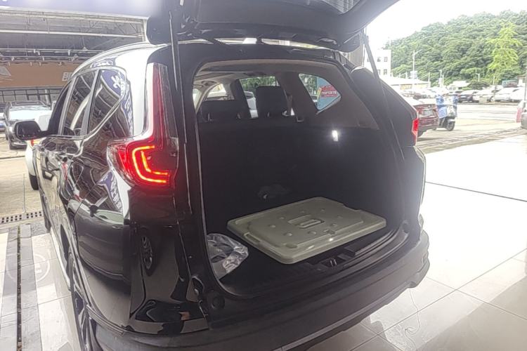 Used Honda CR-V 2021 240TURBO CVT 2WD Comfort Version Trunk