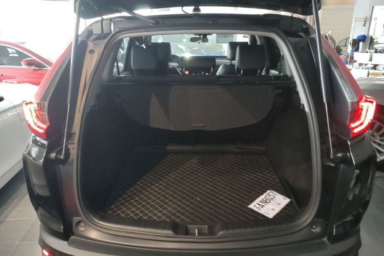 Used Honda CR-V 2021 240TURBO CVT 2WD Fashion Edition Trunk